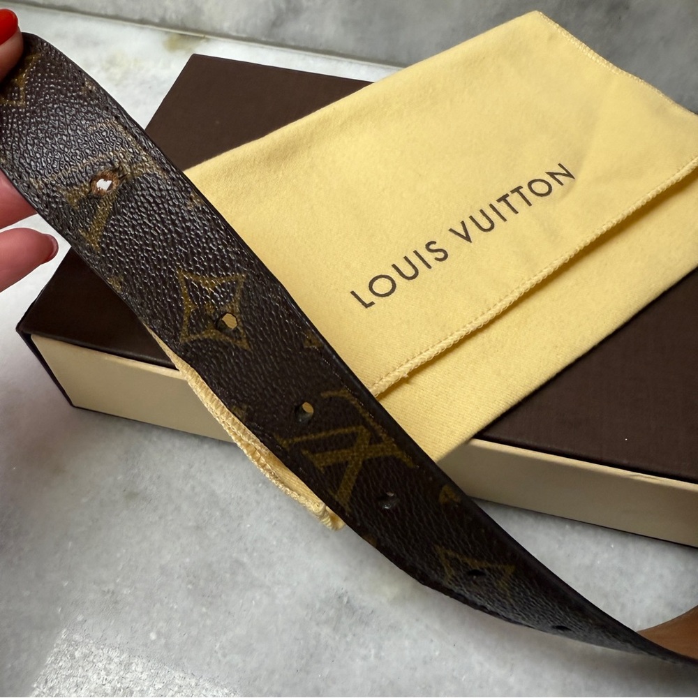 LOUIS VUITTON CURVED BELT SIZE 90 dust bag and box added extra hole - Picture 3 of 12